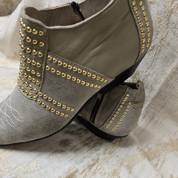 ANINE BING Charlie Low Grey Suede Gold Studded Point Toe Side Zip Shoe 37/7 - Picture 8 of 16